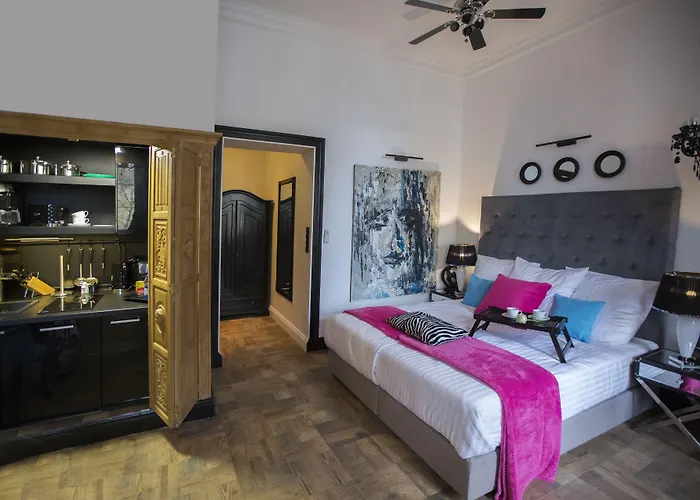 Luksus - Mariacka Апартаменты *