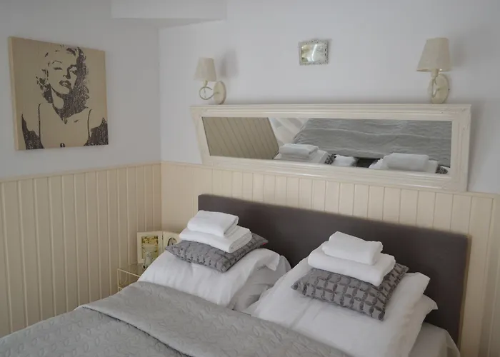 Luksus - Mariacka Апартаменты *